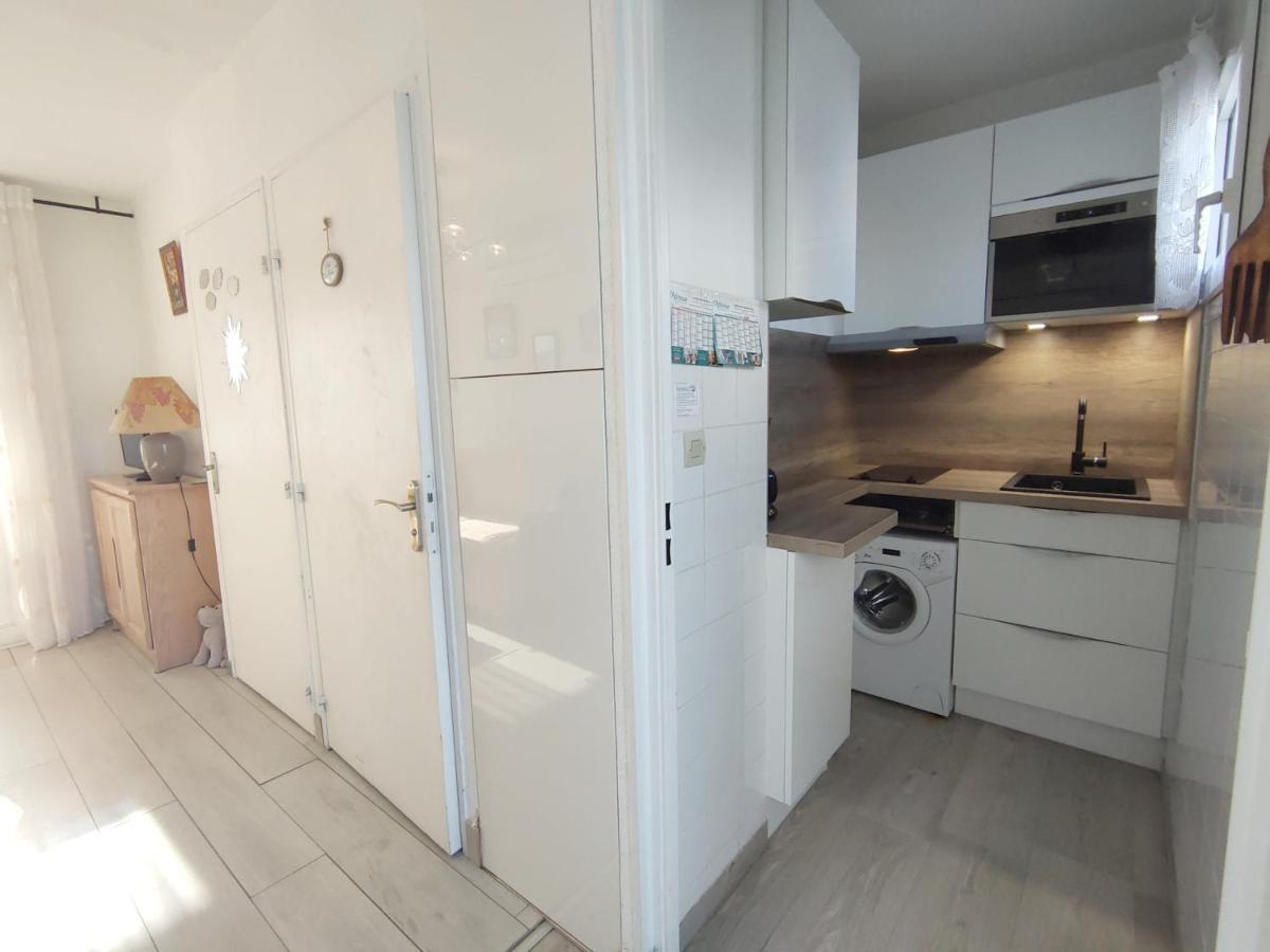 T1 Au Calme Avec Clim Et Parking Prive - Fr-1-503-171 Apartment Balaruc-les-Bains Ngoại thất bức ảnh